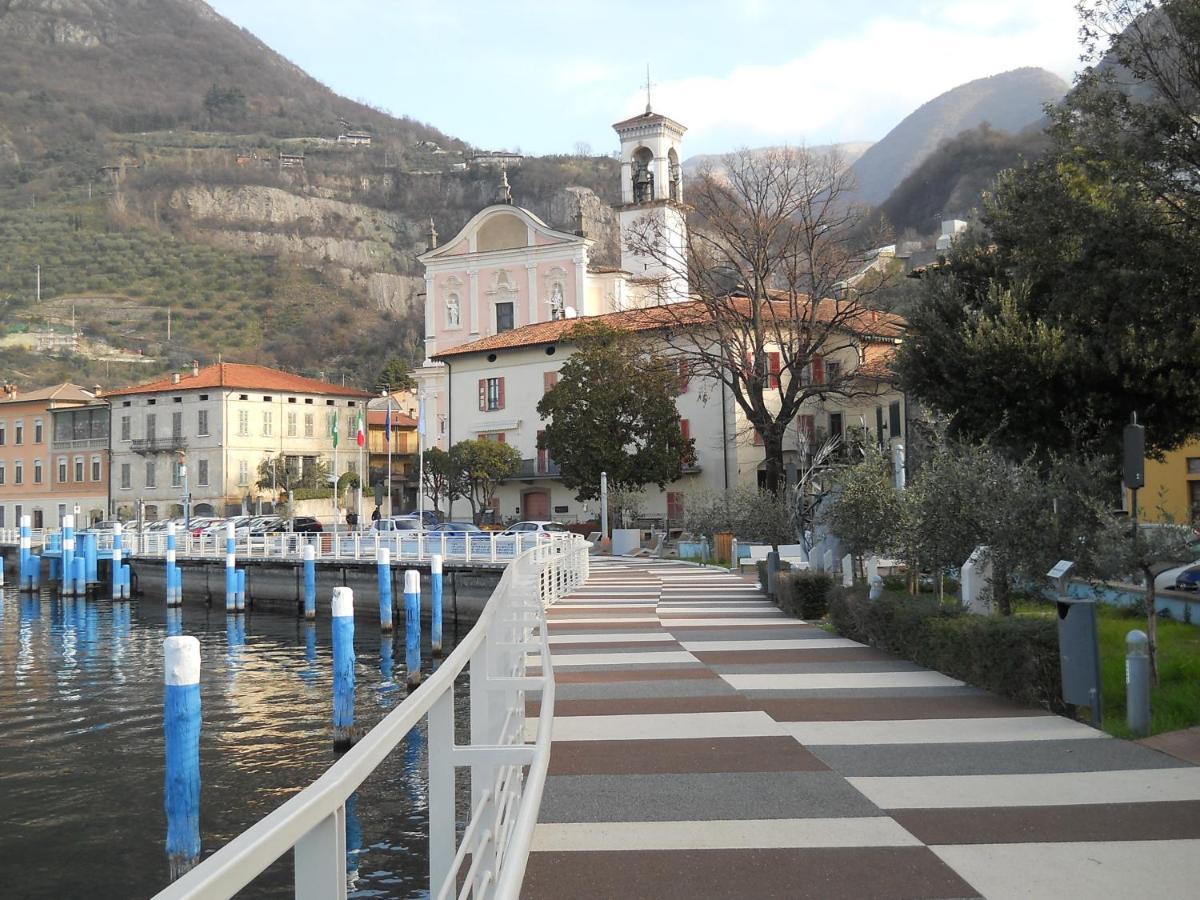 Appartamento Al Ponte Marone Buitenkant foto