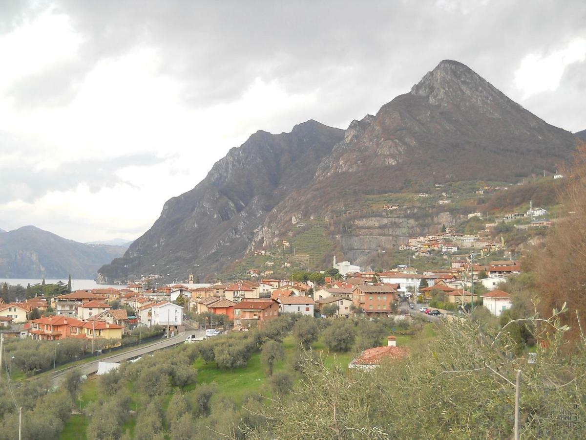Appartamento Al Ponte Marone Buitenkant foto